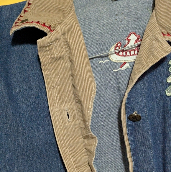 🛶Vintage Teddi Denim Jean Jacket Corduroy Trim Embroidered Canoe Camping Theme - Picture 8 of 12